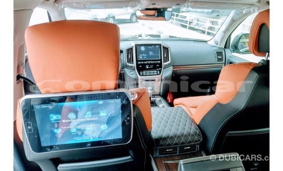 Buy Import Toyota Land Cruiser Black Car in Import - Dubai in Dhufar Buy Import Toyota Land Cruiser Black Car in Import - Dubai in Dhufar