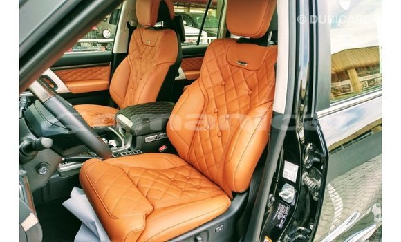 Buy Import Toyota Land Cruiser Black Car in Import - Dubai in Dhufar Buy Import Toyota Land Cruiser Black Car in Import - Dubai in Dhufar