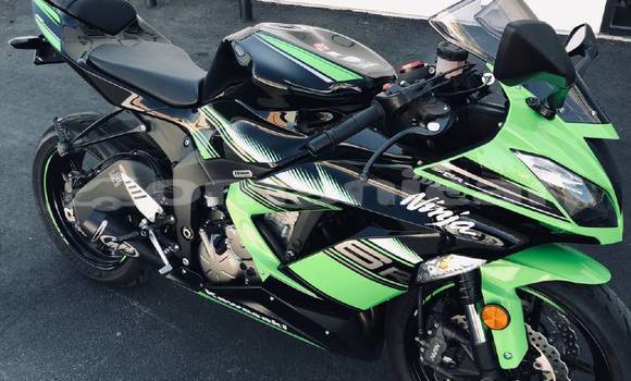 Buy New Kawasaki Ninja ZX-10R Green Bike in Muscat in Masqat Buy New Kawasaki Ninja ZX-10R Green Bike in Muscat in Masqat