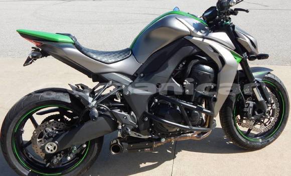 Buy New Kawasaki Ninja ZX-10R Green Bike in Import - Dubai in Dhufar Buy New Kawasaki Ninja ZX-10R Green Bike in Import - Dubai in Dhufar