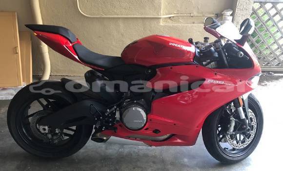 Buy New Ducati Panigale Red Bike in Muscat in Masqat Buy New Ducati Panigale Red Bike in Muscat in Masqat
