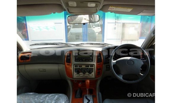 Buy Import Toyota Land Cruiser White Car in Import - Dubai in Dhufar Buy Import Toyota Land Cruiser White Car in Import - Dubai in Dhufar
