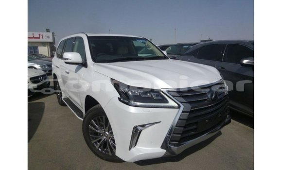 Buy Import Lexus LX White Car in Import - Dubai in Dhufar Buy Import Lexus LX White Car in Import - Dubai in Dhufar