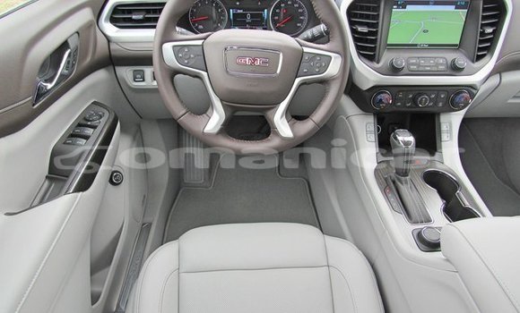 Buy Used GMC Acadia White Car in al–Buraymi in adh-Dhahirah Buy Used GMC Acadia White Car in al–Buraymi in adh-Dhahirah