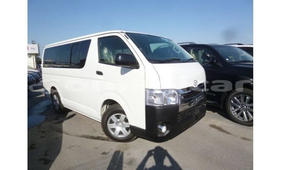 Buy Import Toyota Hiace White Car in Import - Dubai in Dhufar Buy Import Toyota Hiace White Car in Import - Dubai in Dhufar