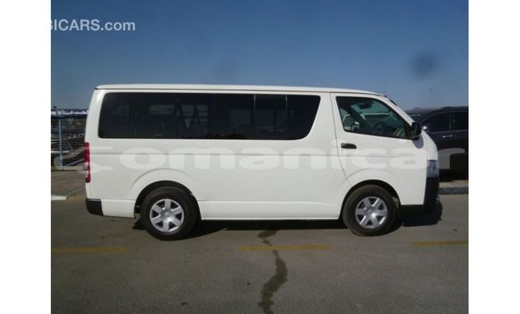 Buy Import Toyota Hiace White Car in Import - Dubai in Dhufar Buy Import Toyota Hiace White Car in Import - Dubai in Dhufar