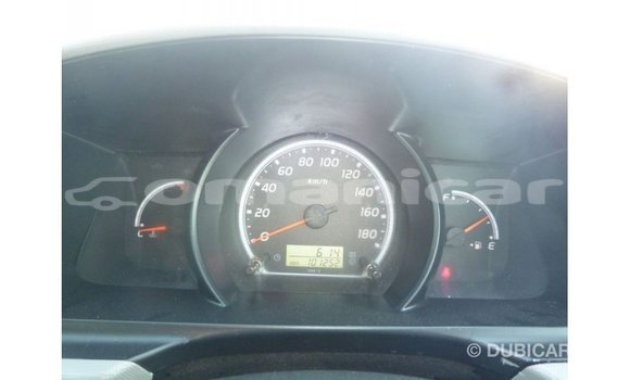 Buy Import Toyota Hiace White Car in Import - Dubai in Dhufar Buy Import Toyota Hiace White Car in Import - Dubai in Dhufar