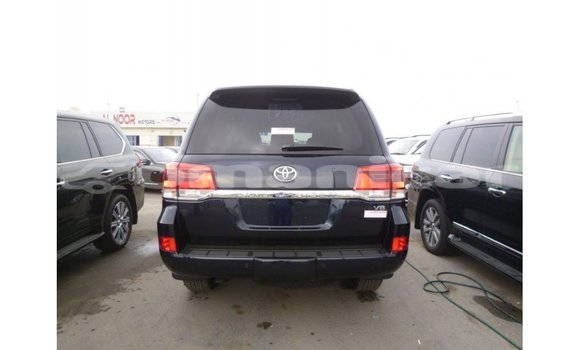 Buy Import Toyota Land Cruiser Blue Car in Import - Dubai in Dhufar Buy Import Toyota Land Cruiser Blue Car in Import - Dubai in Dhufar