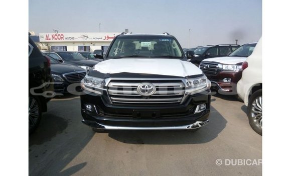 Buy Import Toyota Land Cruiser Black Car in Import - Dubai in Dhufar Buy Import Toyota Land Cruiser Black Car in Import - Dubai in Dhufar