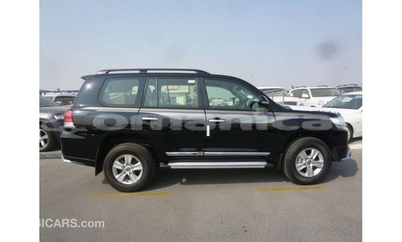 Buy Import Toyota Land Cruiser Black Car in Import - Dubai in Dhufar Buy Import Toyota Land Cruiser Black Car in Import - Dubai in Dhufar