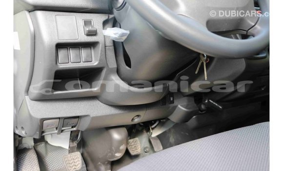 Buy Import Toyota Hiace White Car in Import - Dubai in Dhufar Buy Import Toyota Hiace White Car in Import - Dubai in Dhufar