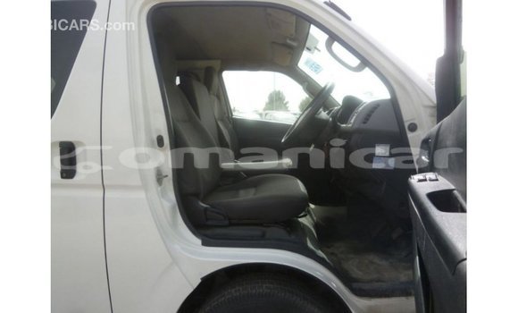 Buy Import Toyota Hiace White Car in Import - Dubai in Dhufar Buy Import Toyota Hiace White Car in Import - Dubai in Dhufar