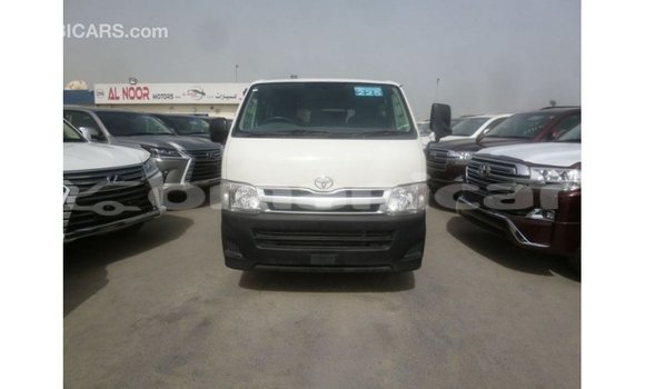 Buy Import Toyota Hiace White Car in Import - Dubai in Dhufar Buy Import Toyota Hiace White Car in Import - Dubai in Dhufar