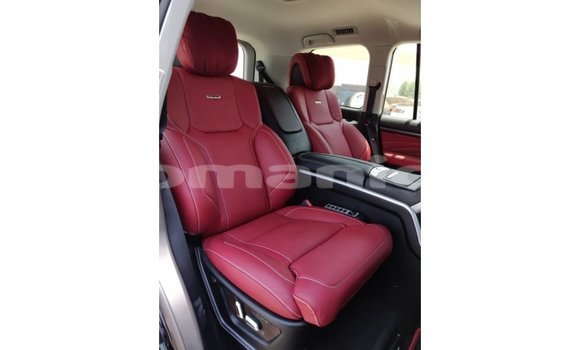 Buy Import Toyota Land Cruiser Black Car in Import - Dubai in Dhufar Buy Import Toyota Land Cruiser Black Car in Import - Dubai in Dhufar