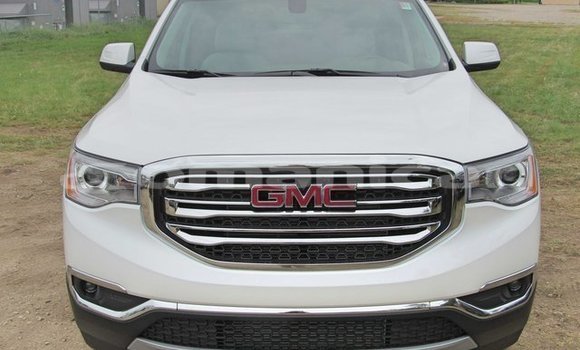 Buy Used GMC Acadia White Car in al–Buraymi in adh-Dhahirah Buy Used GMC Acadia White Car in al–Buraymi in adh-Dhahirah