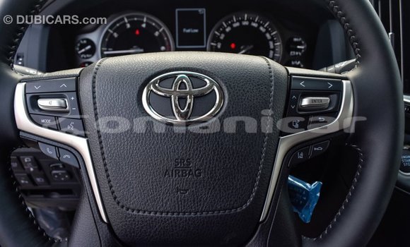 Buy Import Toyota Land Cruiser Black Car in Import - Dubai in Dhufar Buy Import Toyota Land Cruiser Black Car in Import - Dubai in Dhufar