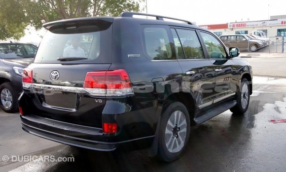 Buy Import Toyota Land Cruiser Black Car in Import - Dubai in Dhufar Buy Import Toyota Land Cruiser Black Car in Import - Dubai in Dhufar