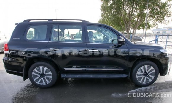 Buy Import Toyota Land Cruiser Black Car in Import - Dubai in Dhufar Buy Import Toyota Land Cruiser Black Car in Import - Dubai in Dhufar