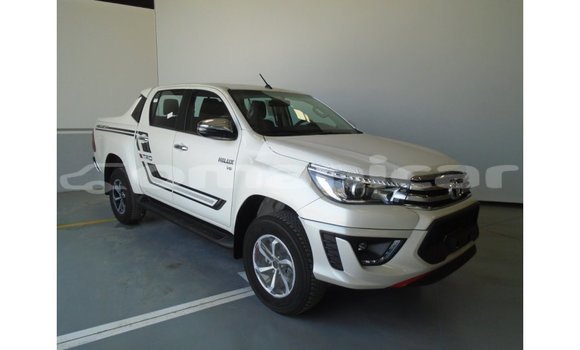 Buy Import Toyota Hilux White Car in Import - Dubai in Dhufar Buy Import Toyota Hilux White Car in Import - Dubai in Dhufar