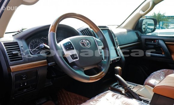 Buy Import Toyota Land Cruiser Black Car in Import - Dubai in Dhufar Buy Import Toyota Land Cruiser Black Car in Import - Dubai in Dhufar