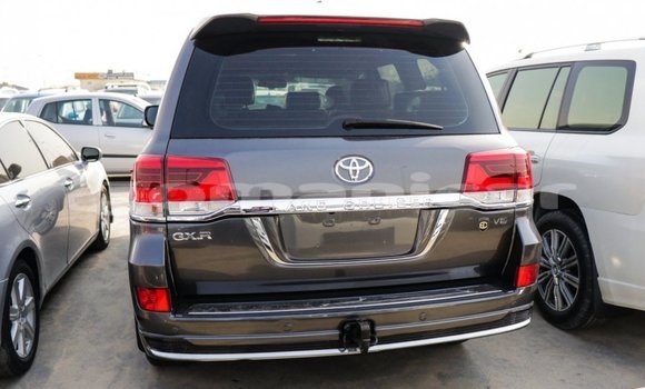 Buy Import Toyota Land Cruiser Black Car in Import - Dubai in Dhufar Buy Import Toyota Land Cruiser Black Car in Import - Dubai in Dhufar