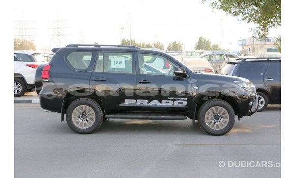 Buy Import Toyota Prado Black Car in Import - Dubai in Dhufar Buy Import Toyota Prado Black Car in Import - Dubai in Dhufar