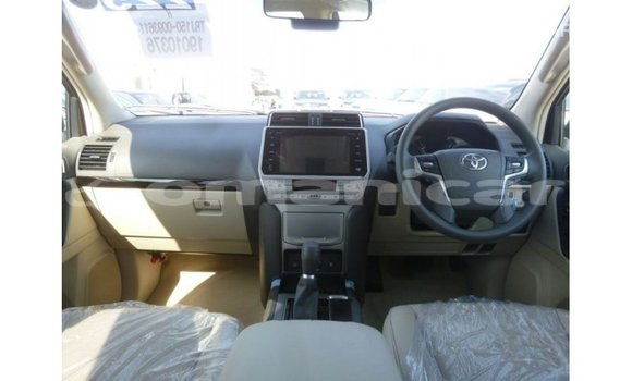 Buy Import Toyota Prado Black Car in Import - Dubai in Dhufar Buy Import Toyota Prado Black Car in Import - Dubai in Dhufar