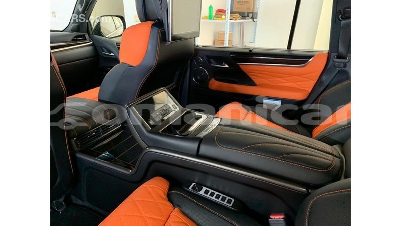 Big with watermark d63f021a 78cf 4b9c a802 3b9d55ec2941