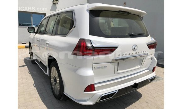 Buy Import Lexus LX White Car in Import - Dubai in Dhufar Buy Import Lexus LX White Car in Import - Dubai in Dhufar