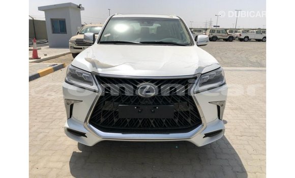 Buy Import Lexus LX White Car in Import - Dubai in Dhufar Buy Import Lexus LX White Car in Import - Dubai in Dhufar