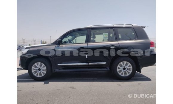 Buy Import Toyota Land Cruiser Black Car in Import - Dubai in Dhufar Buy Import Toyota Land Cruiser Black Car in Import - Dubai in Dhufar