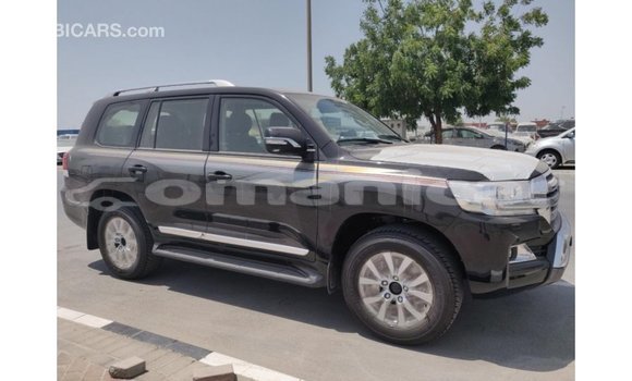 Buy Import Toyota Land Cruiser Black Car in Import - Dubai in Dhufar Buy Import Toyota Land Cruiser Black Car in Import - Dubai in Dhufar