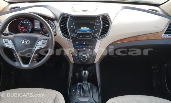 Buy Import Hyundai Santa Fe Other Car in Import - Dubai in Dhufar Buy Import Hyundai Santa Fe Other Car in Import - Dubai in Dhufar