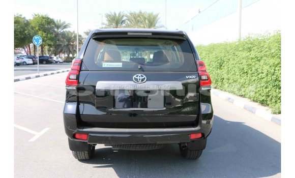 Buy Import Toyota Prado White Car in Import - Dubai in Dhufar Buy Import Toyota Prado White Car in Import - Dubai in Dhufar