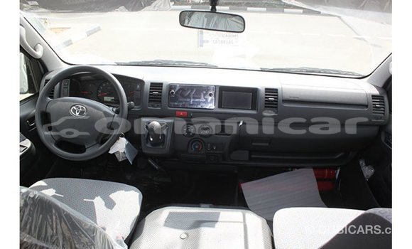 Buy Import Toyota Hiace White Car in Import - Dubai in Dhufar Buy Import Toyota Hiace White Car in Import - Dubai in Dhufar