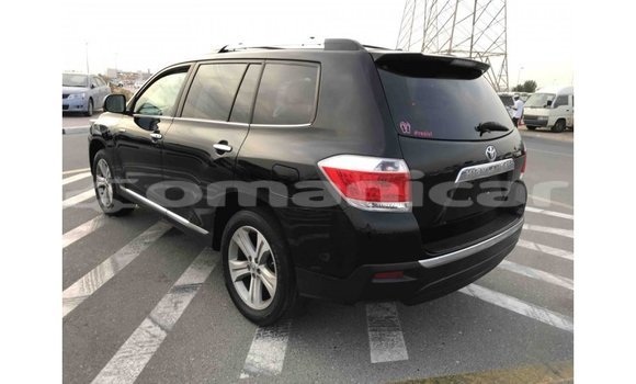 Buy Import Toyota Highlander Black Car in Import - Dubai in Dhufar Buy Import Toyota Highlander Black Car in Import - Dubai in Dhufar