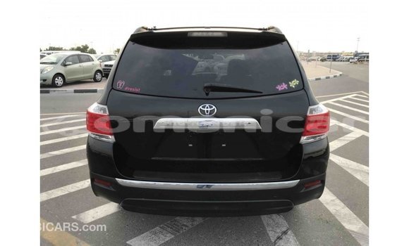 Buy Import Toyota Highlander Black Car in Import - Dubai in Dhufar Buy Import Toyota Highlander Black Car in Import - Dubai in Dhufar