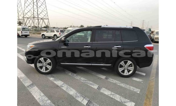 Buy Import Toyota Highlander Black Car in Import - Dubai in Dhufar Buy Import Toyota Highlander Black Car in Import - Dubai in Dhufar