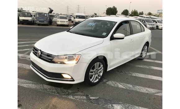 Buy Import Volkswagen Jetta White Car in Import - Dubai in Dhufar Buy Import Volkswagen Jetta White Car in Import - Dubai in Dhufar