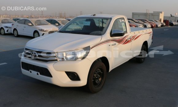 Buy Import Toyota Hilux White Car in Import - Dubai in Dhufar Buy Import Toyota Hilux White Car in Import - Dubai in Dhufar