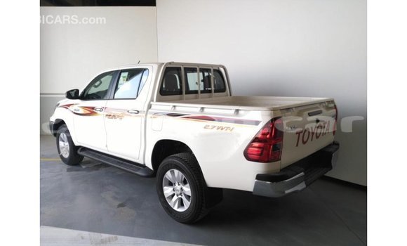 Buy Import Toyota Hilux Other Car in Import - Dubai in Dhufar Buy Import Toyota Hilux Other Car in Import - Dubai in Dhufar