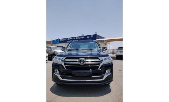 Buy Import Toyota Land Cruiser Black Car in Import - Dubai in Dhufar Buy Import Toyota Land Cruiser Black Car in Import - Dubai in Dhufar