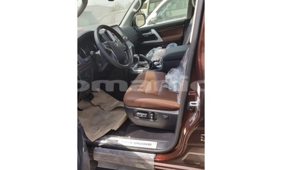 Buy Import Toyota Land Cruiser Brown Car in Import - Dubai in Dhufar Buy Import Toyota Land Cruiser Brown Car in Import - Dubai in Dhufar