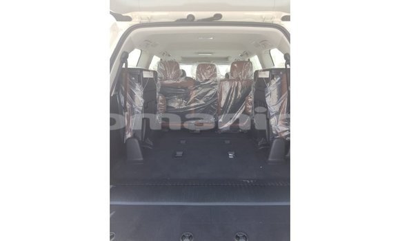 Buy Import Toyota Land Cruiser Brown Car in Import - Dubai in Dhufar Buy Import Toyota Land Cruiser Brown Car in Import - Dubai in Dhufar