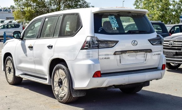 Buy Import Lexus LX White Car in Import - Dubai in Dhufar Buy Import Lexus LX White Car in Import - Dubai in Dhufar