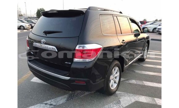 Buy Import Toyota Highlander Black Car in Import - Dubai in Dhufar Buy Import Toyota Highlander Black Car in Import - Dubai in Dhufar
