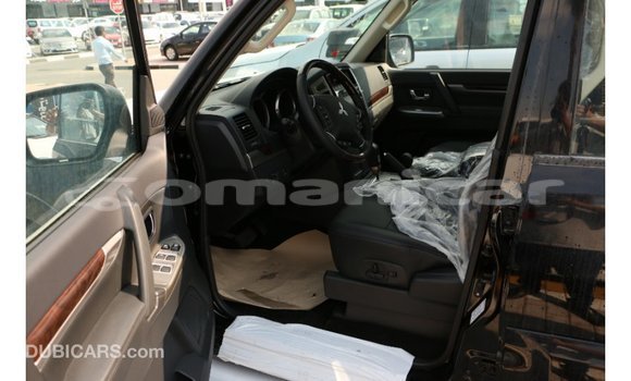 Buy Import Mitsubishi Pajero Black Car in Import - Dubai in Dhufar Buy Import Mitsubishi Pajero Black Car in Import - Dubai in Dhufar