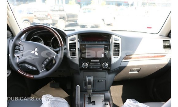 Buy Import Mitsubishi Pajero Black Car in Import - Dubai in Dhufar Buy Import Mitsubishi Pajero Black Car in Import - Dubai in Dhufar