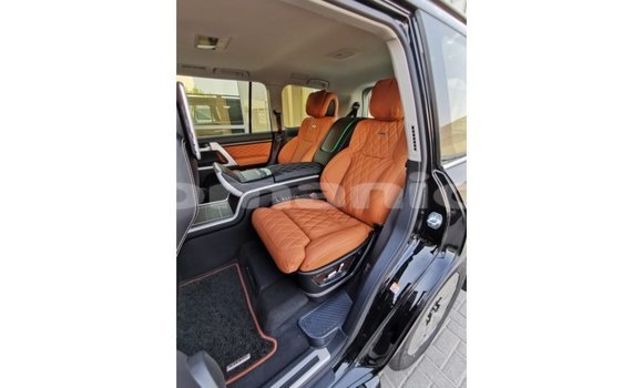 Buy Import Toyota Land Cruiser Black Car in Import - Dubai in Dhufar Buy Import Toyota Land Cruiser Black Car in Import - Dubai in Dhufar