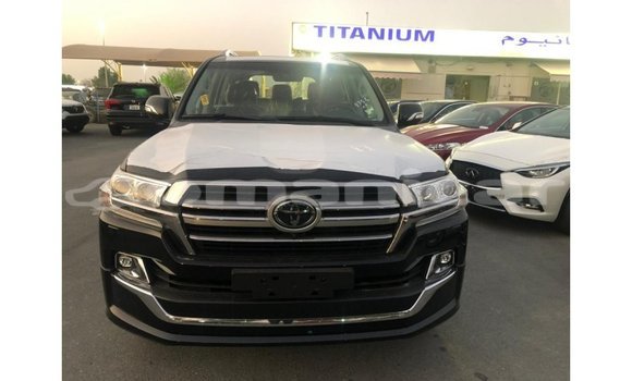 Buy Import Toyota Land Cruiser Black Car in Import - Dubai in Dhufar Buy Import Toyota Land Cruiser Black Car in Import - Dubai in Dhufar